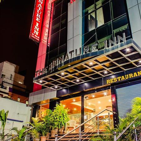 The Signature Inn Bangalore Exterior foto